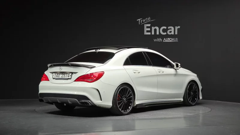 Mercedes-Benz CLA-Class