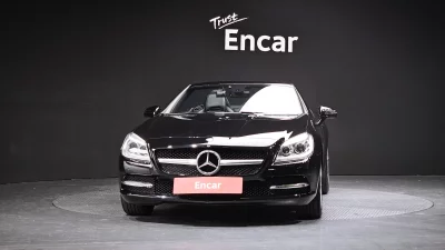 Mercedes-Benz SLK-Class