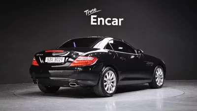 Mercedes-Benz SLK-Class