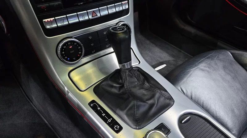 Mercedes-Benz SLK-Class