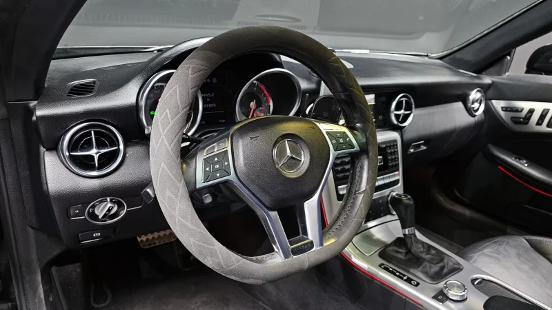 Mercedes-Benz SLK-Class