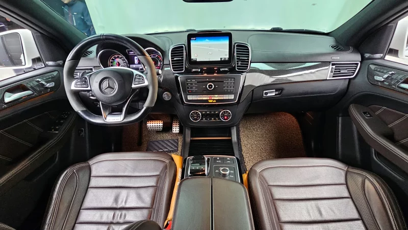 Mercedes-Benz GLE-Class