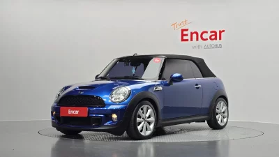 MINI Cooper Convertible