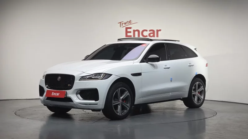 Jaguar F-PACE