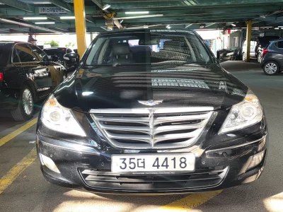 Hyundai Genesis
