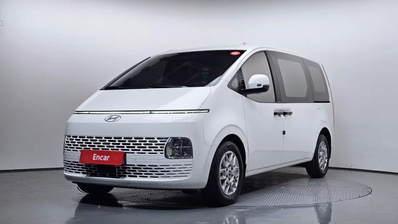 Hyundai Staria