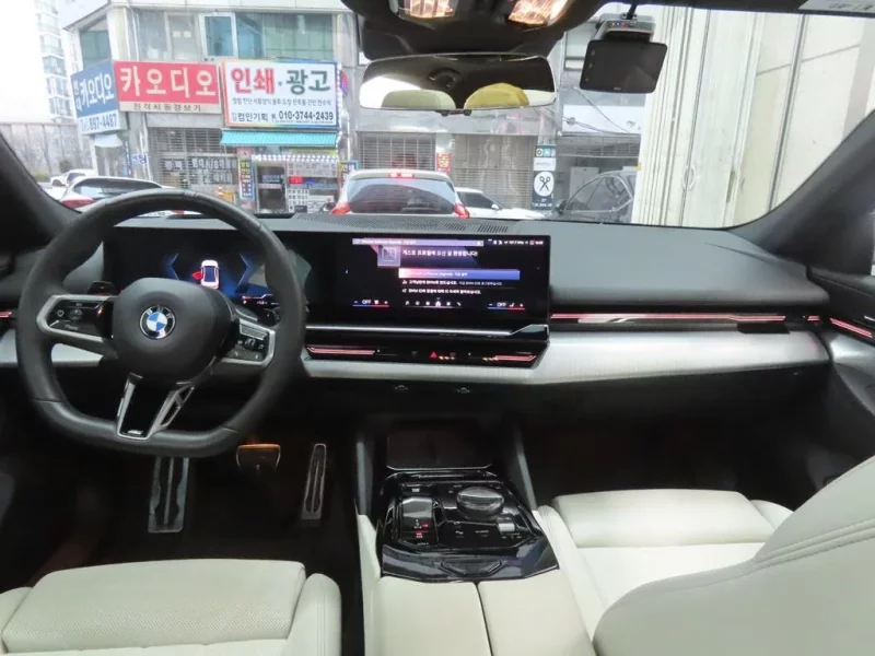 BMW 5-Series