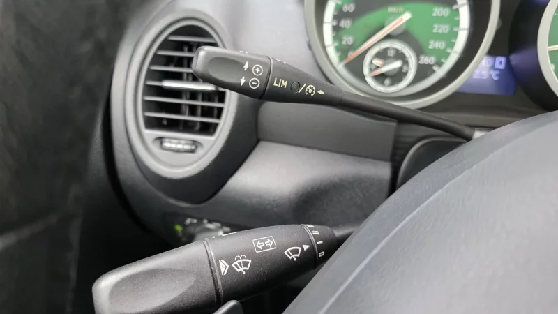 Mercedes-Benz SLK-Class