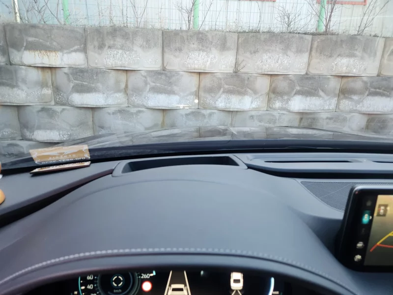 Genesis Electrified G80