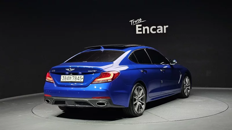 Genesis G70