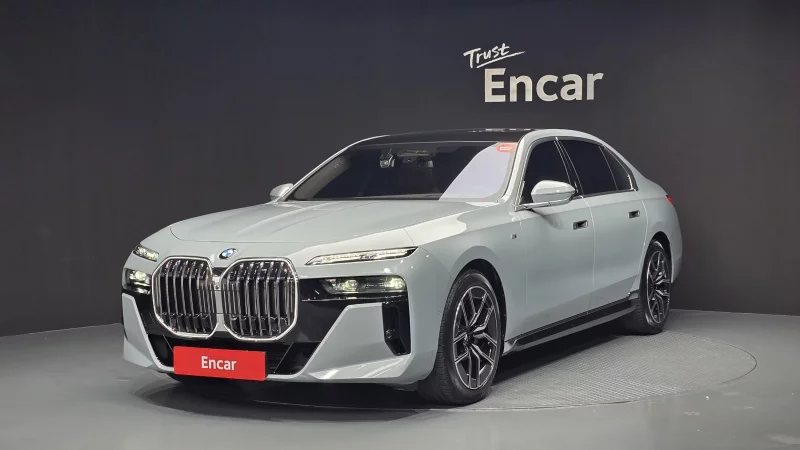 BMW 7-Series