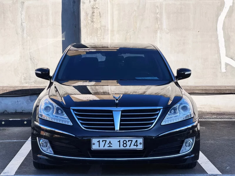 Hyundai Equus