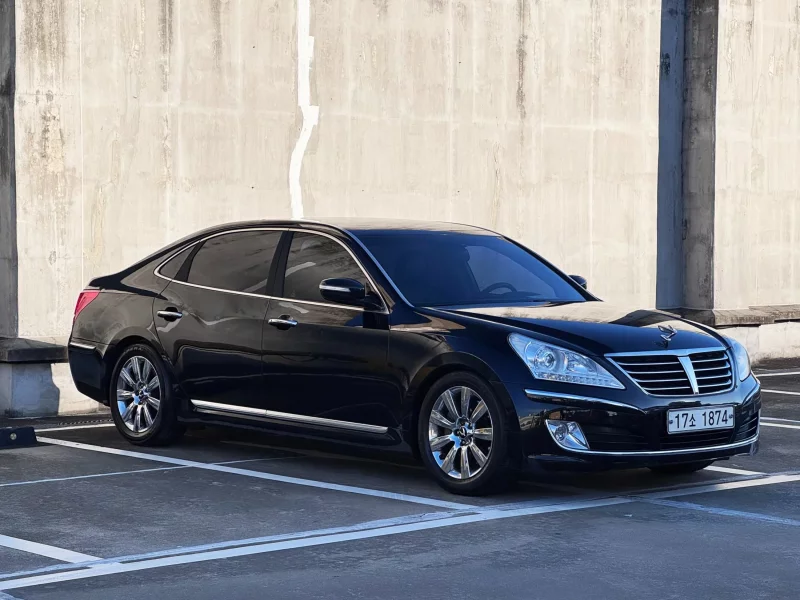 Hyundai Equus