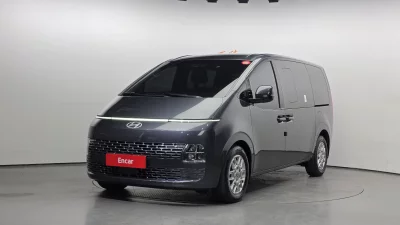 Hyundai Staria