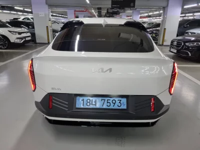 Kia EV4