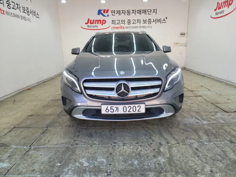 Mercedes-Benz GLA-Class