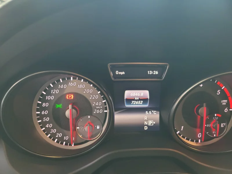 Mercedes-Benz GLA-Class