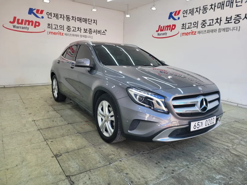 Mercedes-Benz GLA-Class