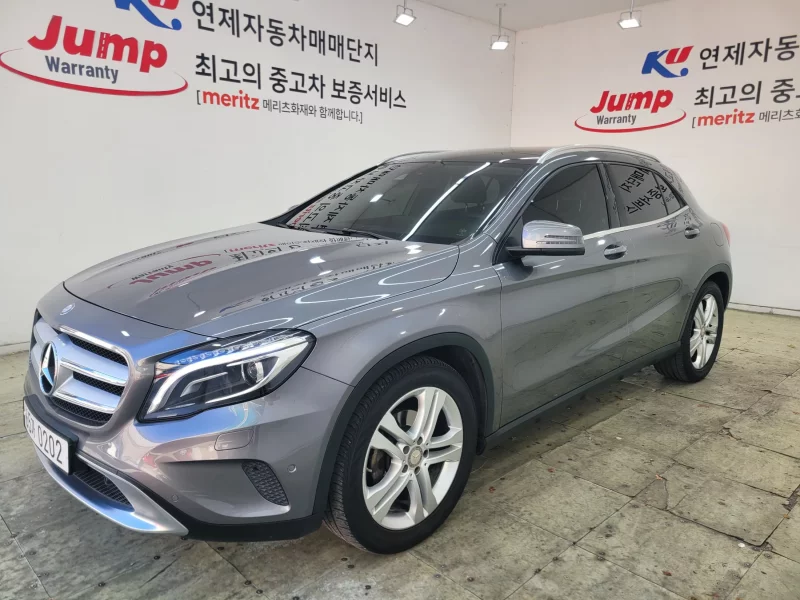 Mercedes-Benz GLA-Class