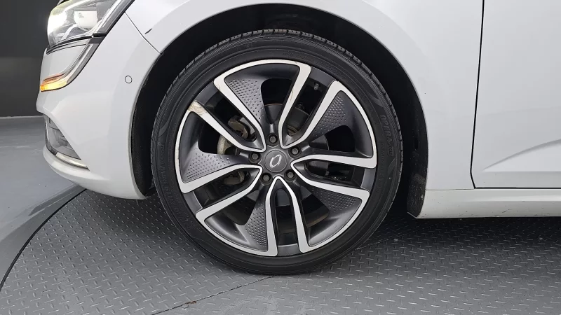 Renault Samsung SM6