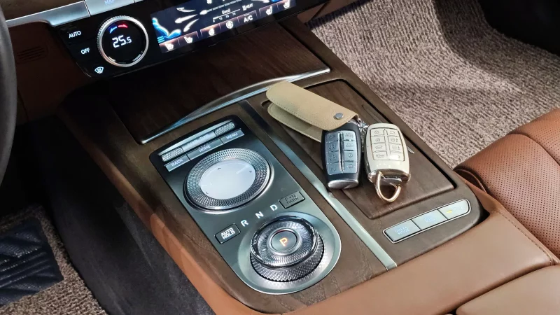 Genesis Electrified G80