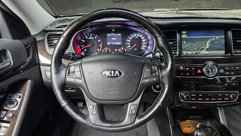 Kia K7