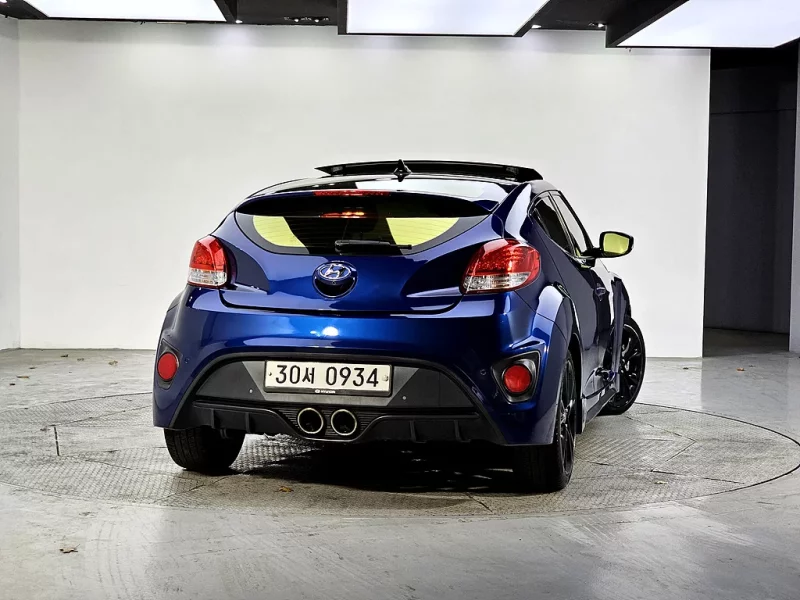 Hyundai Veloster
