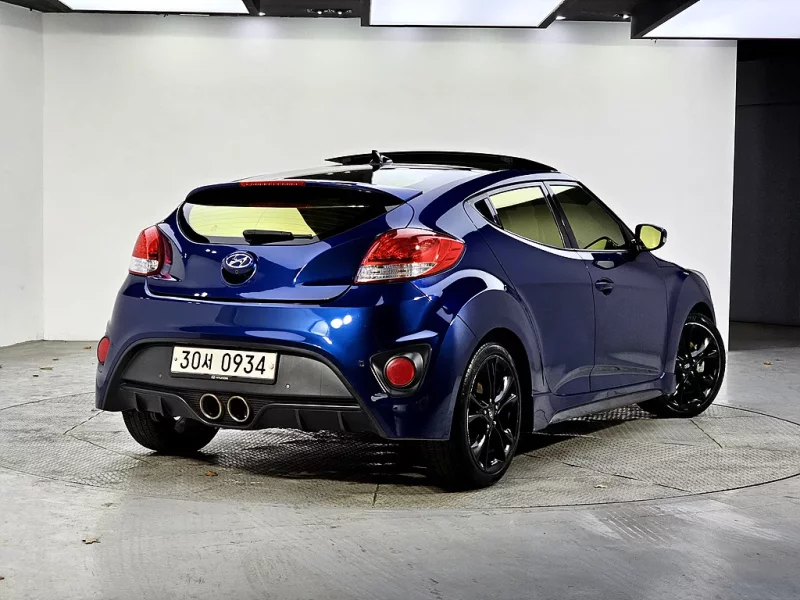 Hyundai Veloster