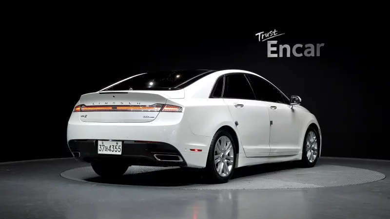 Lincoln MKZ