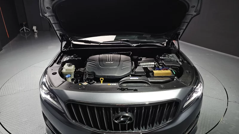 Hyundai Aslan