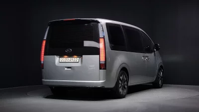 Hyundai Staria