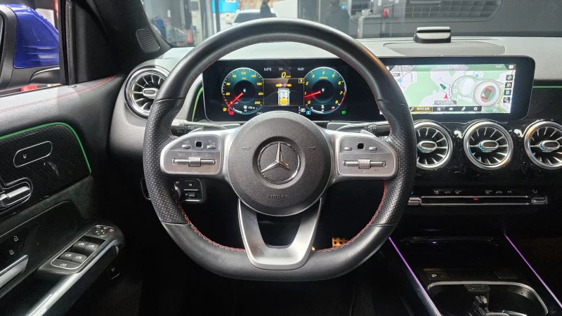 Mercedes-Benz GLB-Class