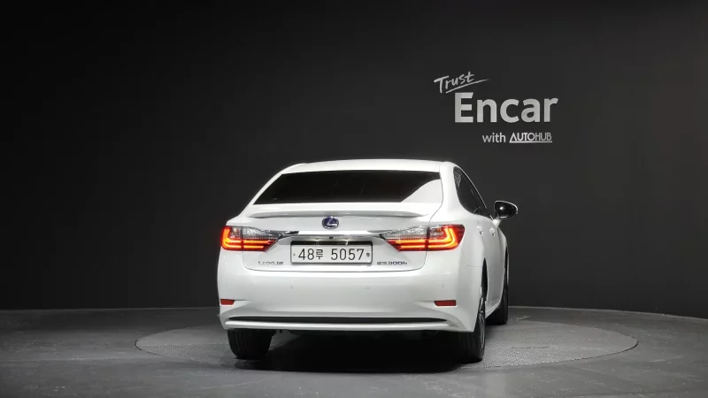 Lexus ES300h