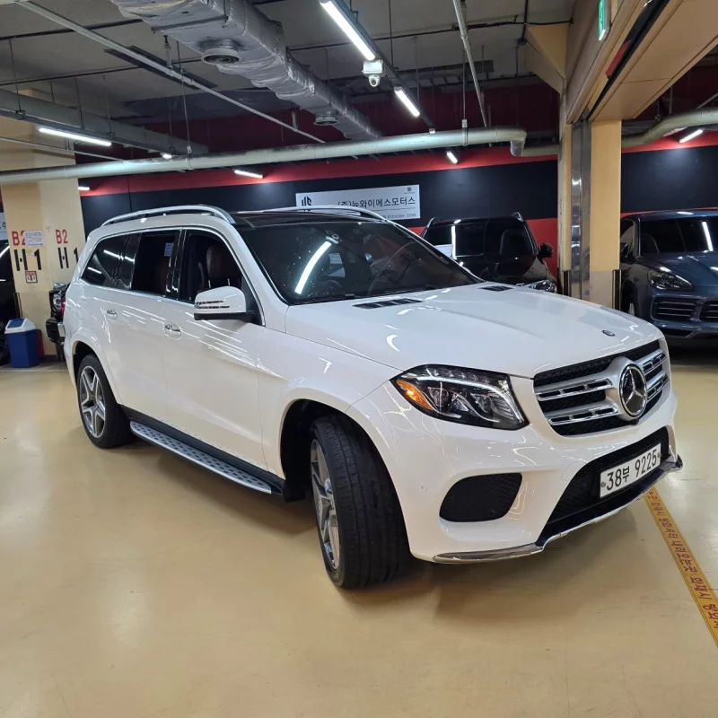 Mercedes-Benz GLS-Class