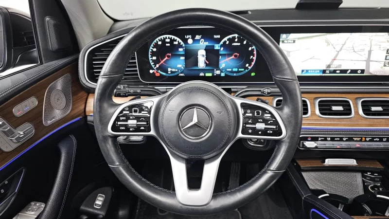 Mercedes-Benz GLE-Class