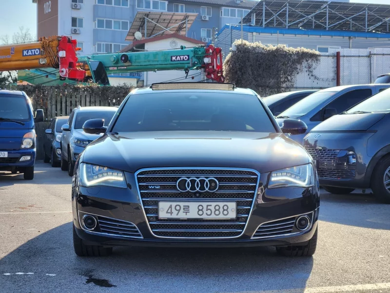 Audi A8