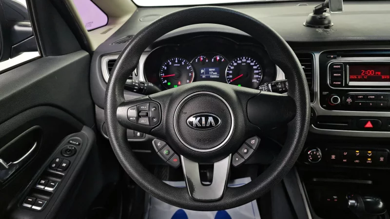 Kia Carens