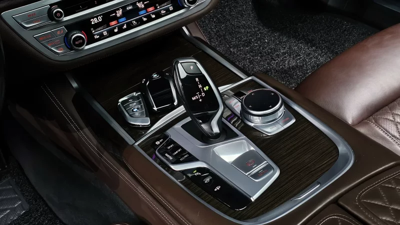 BMW 7-Series