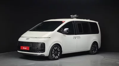 Hyundai Staria