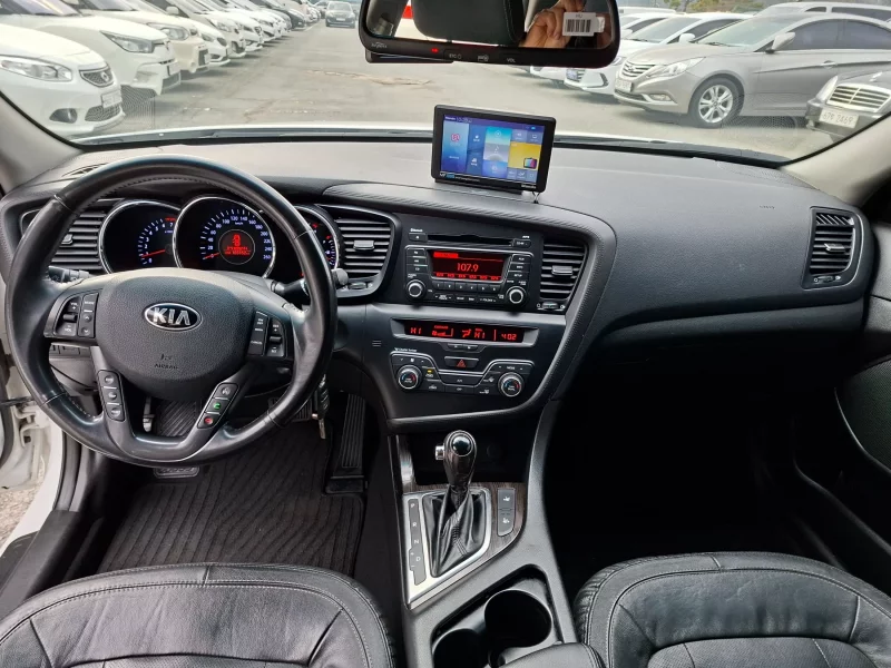 Kia K5