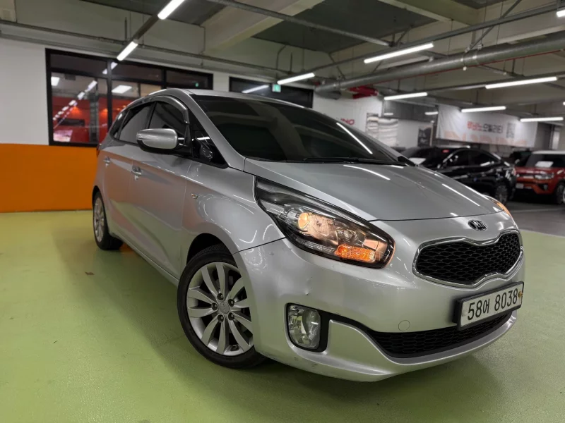 Kia Carens