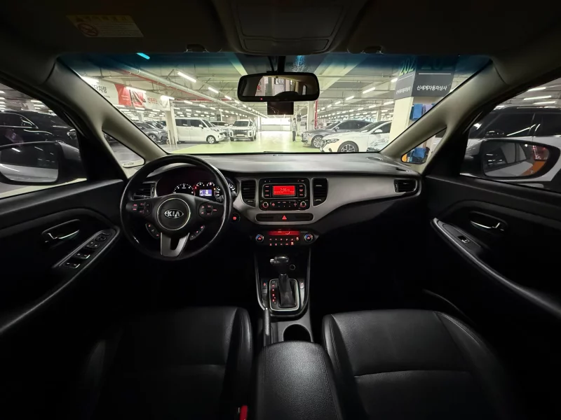 Kia Carens