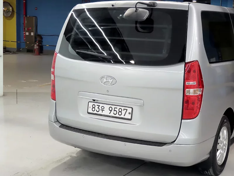 Hyundai Grand Starex