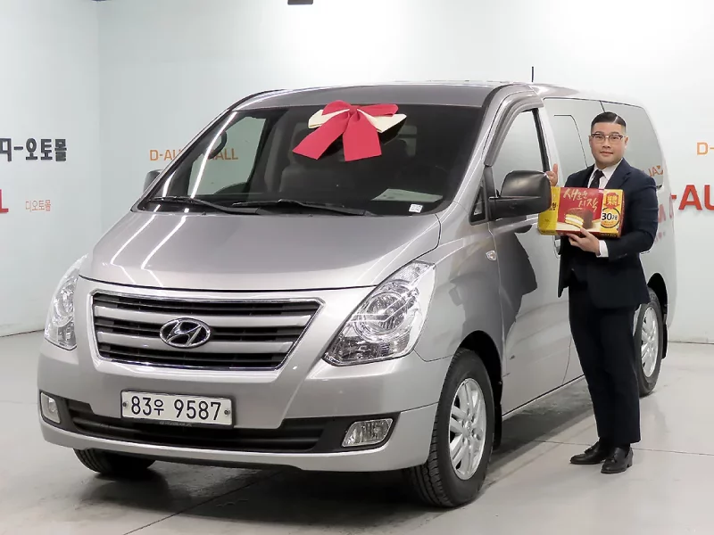 Hyundai Grand Starex