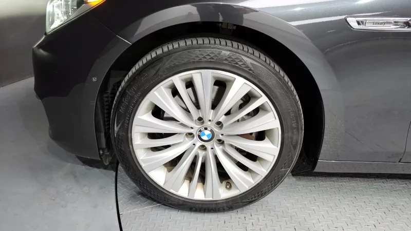 BMW 5-Series Gran Turismo