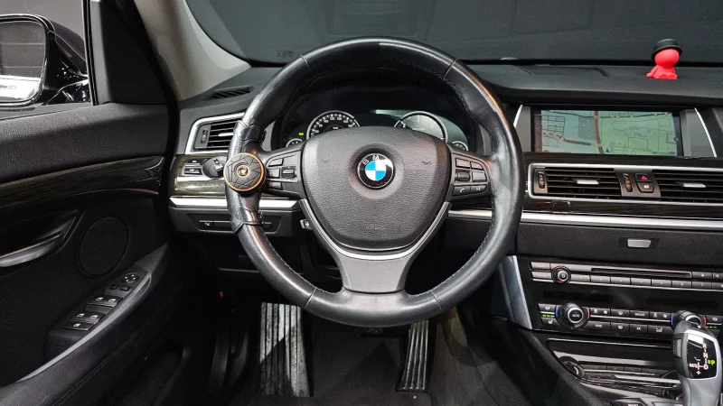 BMW 5-Series Gran Turismo