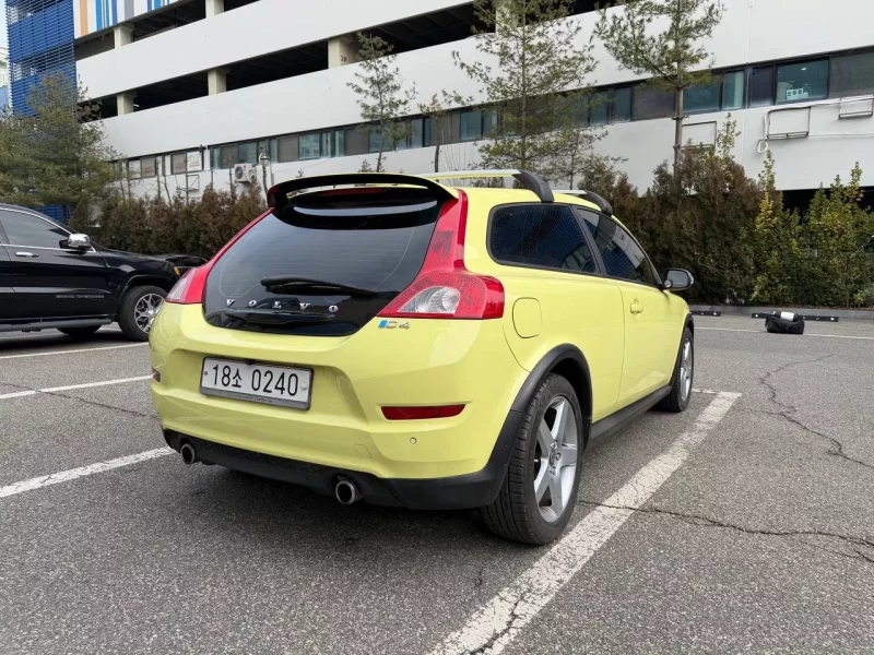 Volvo C30