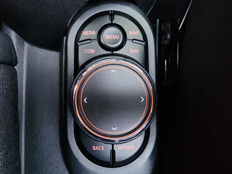 MINI Cooper Convertible