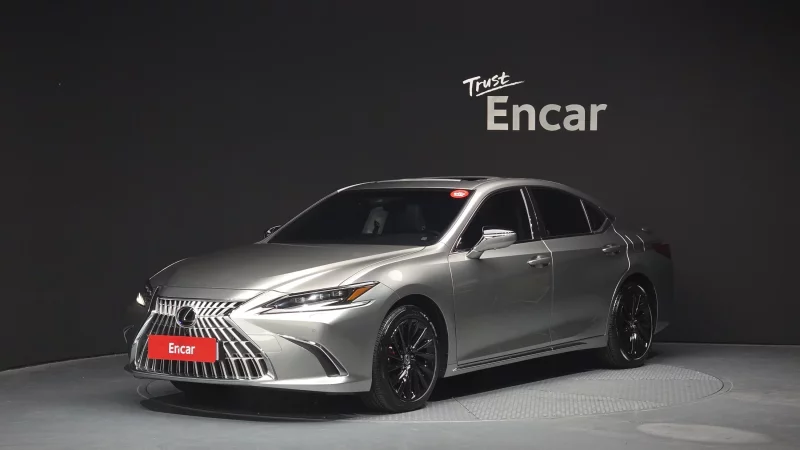 Lexus ES300h