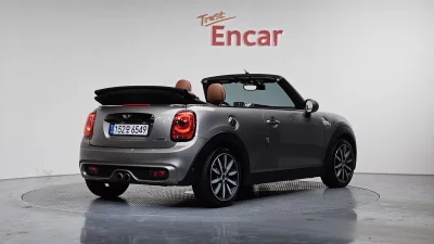 MINI Cooper Convertible